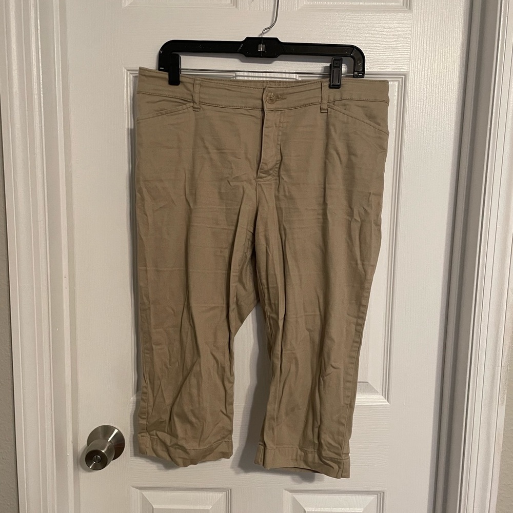 St. John’s Bay Khaki Capri - Size 12